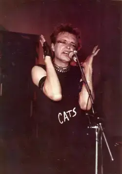 Взломщик (1987) через торрент бесплатно Взломщик (1987) фильм через торрент бесплатно