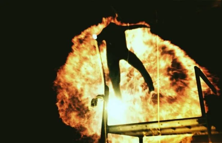 Ползи или умри (2014) в хорошем качестве через торрент Ползи или умри (2014) фильм в хорошем качестве через торрент