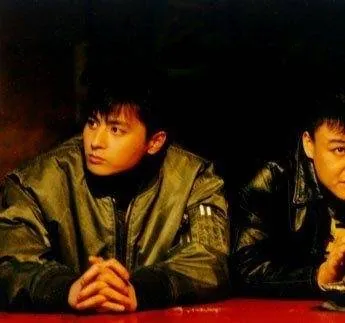 Спрятаться негде (1999) через торрент бесплатно Спрятаться негде (1999) фильм через торрент бесплатно