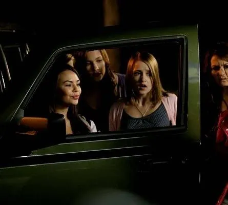 Смелые игры (2010) через торрент бесплатно Смелые игры (2010) фильм через торрент бесплатно