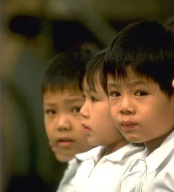 Поваккатси (1987) через торрент бесплатно Поваккатси (1987) фильм через торрент бесплатно