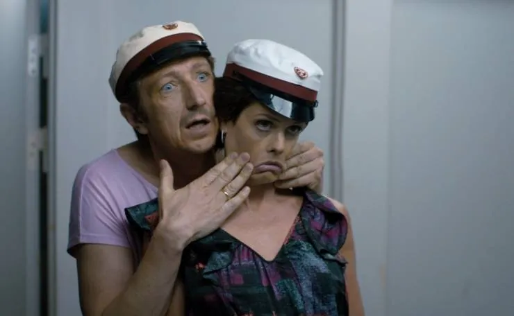 Встреча выпускников (2011) через торрент бесплатно Встреча выпускников (2011) фильм через торрент бесплатно