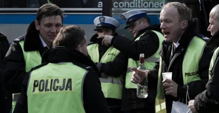 Дорожный патруль (2012) через торрент бесплатно Дорожный патруль (2012) фильм через торрент бесплатно