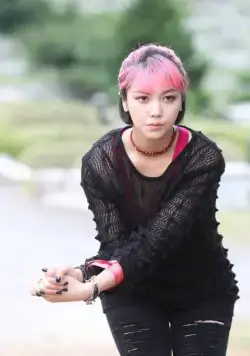 Только через мой труп (2012) через торрент бесплатно Только через мой труп (2012) фильм через торрент бесплатно