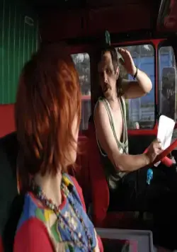 Красный грузовик серого цвета (2004) через торрент скачать Красный грузовик серого цвета (2004) фильм через торрент скачать