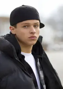 Джеймси (2013) через торрент бесплатно Джеймси (2013) фильм через торрент бесплатно