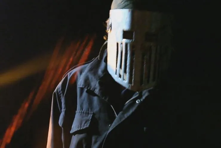 Жестокое дерьмо (2015) через торрент скачать Жестокое дерьмо (2015) фильм через торрент скачать