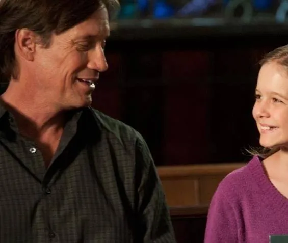 Ангел по соседству (2012) в хорошем качестве через торрент Ангел по соседству (2012) фильм в хорошем качестве через торрент