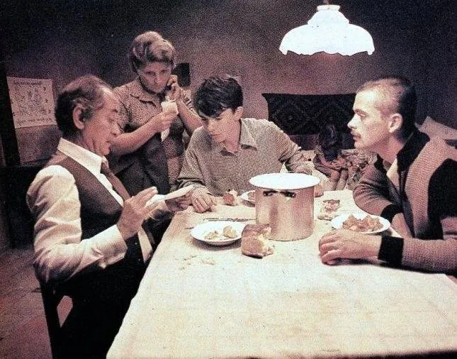 Помнишь ли, Долли Белл? (1981) в хорошем качестве через торрент Помнишь ли, Долли Белл? (1981) фильм в хорошем качестве через торрент