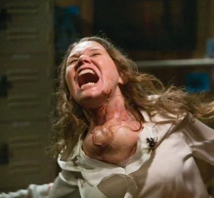 Чужеродное вторжение (2008) через торрент скачать Чужеродное вторжение (2008) фильм через торрент скачать