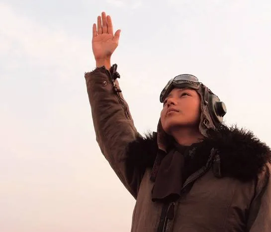 Синяя ласточка (2005) через торрент бесплатно Синяя ласточка (2005) фильм через торрент бесплатно