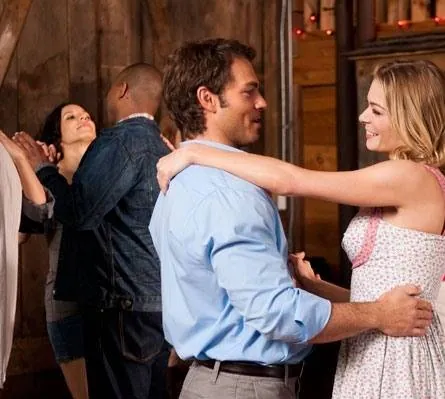 По пути домой (2011) через торрент скачать По пути домой (2011) фильм через торрент скачать