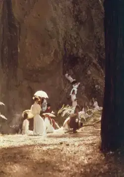 Пикник у Висячей скалы (1975) через торрент скачать Пикник у Висячей скалы (1975) фильм через торрент скачать