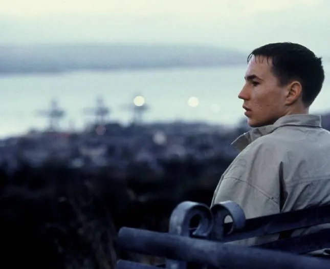 Милые шестнадцать лет (2002) через торрент скачать Милые шестнадцать лет (2002) фильм через торрент скачать