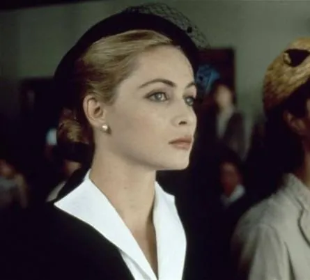 Французская женщина (1995) через торрент бесплатно Французская женщина (1995) фильм через торрент бесплатно