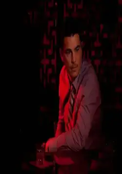 Девушка входит в бар (2011) через торрент скачать Девушка входит в бар (2011) фильм через торрент скачать