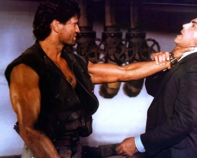 Стальные руки (1986) через торрент скачать Стальные руки (1986) фильм через торрент скачать