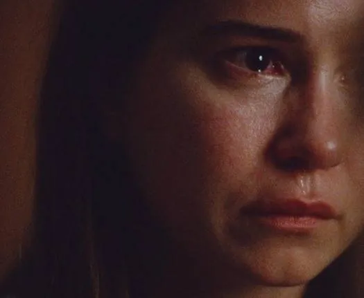 Королева Земли (2015) через торрент скачать Королева Земли (2015) фильм через торрент скачать