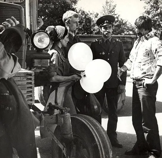 Контрольная полоса (1980) через торрент бесплатно Контрольная полоса (1980) фильм через торрент бесплатно