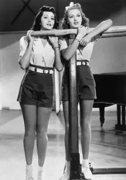 Танцующая студентка (1939) через торрент скачать Танцующая студентка (1939) фильм через торрент скачать