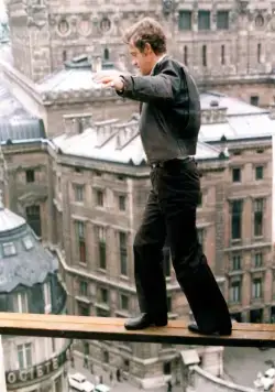 Страх над городом (1975) через торрент скачать Страх над городом (1975) фильм через торрент скачать