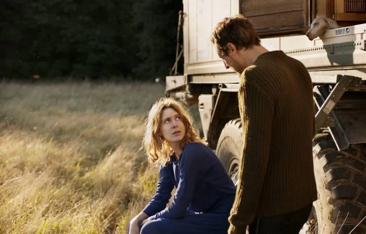 В моей комнате (2018) через торрент скачать В моей комнате (2018) фильм через торрент скачать