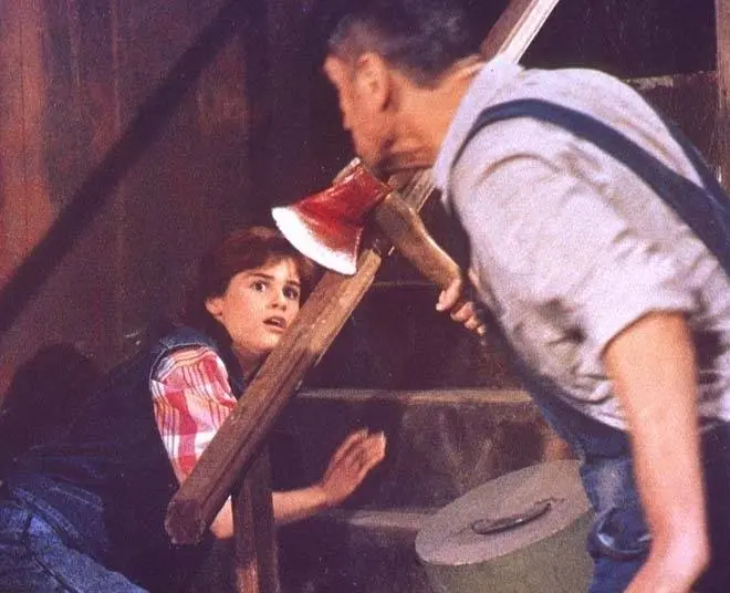 Дом с привидениями (1988) в хорошем качестве через торрент Дом с привидениями (1988) фильм в хорошем качестве через торрент