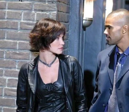 Хищные птицы (2002) через торрент бесплатно Хищные птицы (2002) сериал через торрент бесплатно