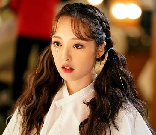 Прикосновение (2020) через торрент скачать Прикосновение (2020) сериал через торрент скачать