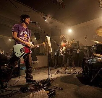 Соланин (2010) через торрент бесплатно Соланин (2010) фильм через торрент бесплатно