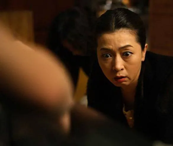 Одержимая (2009) через торрент бесплатно Одержимая (2009) фильм через торрент бесплатно