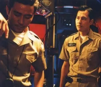 Субмарина «Призрак» (1999) через торрент бесплатно Субмарина «Призрак» (1999) фильм через торрент бесплатно