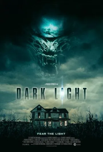 Тёмный свет / Dark Light (2019) фильм скачать через торрент в хорошем качестве