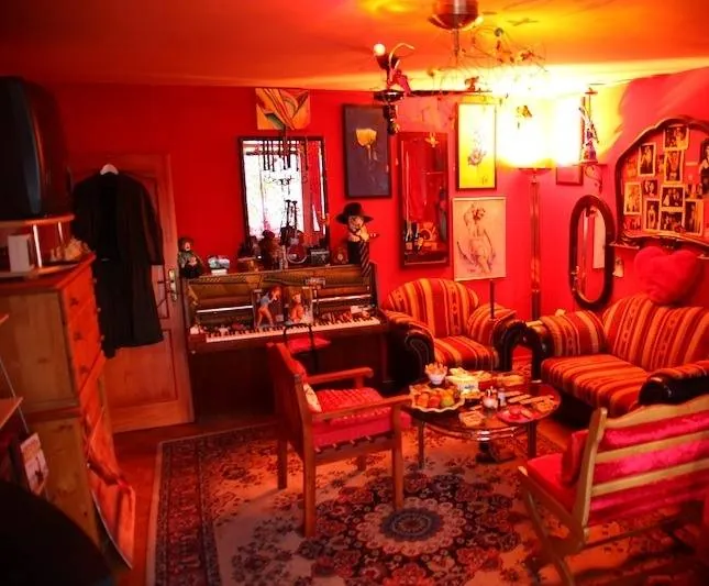 Драган Венде — Западный Берлин (2014) через торрент скачать Драган Венде — Западный Берлин (2014) фильм через торрент скачать