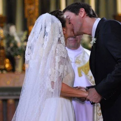 Страсть (2010) через торрент скачать Страсть (2010) сериал через торрент скачать