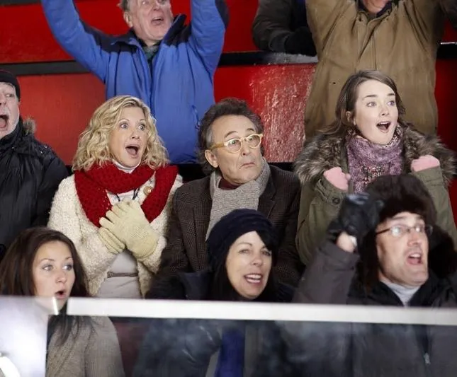 Хоккейный мюзикл (2010) через торрент бесплатно Хоккейный мюзикл (2010) фильм через торрент бесплатно