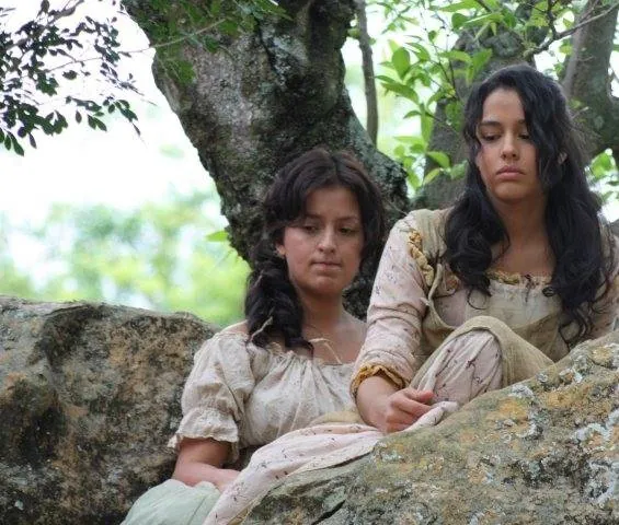 Шпионка (2010) в хорошем качестве через торрент Шпионка (2010) сериал в хорошем качестве через торрент