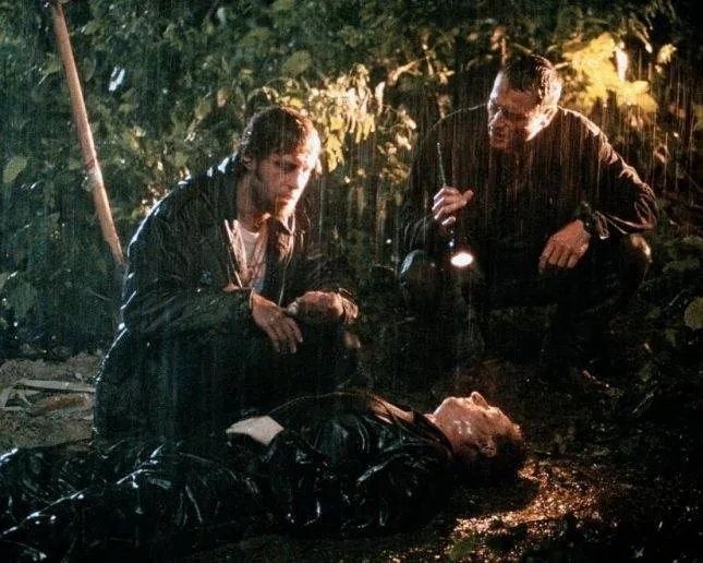 Верняк (1999) в хорошем качестве через торрент Верняк (1999) фильм в хорошем качестве через торрент