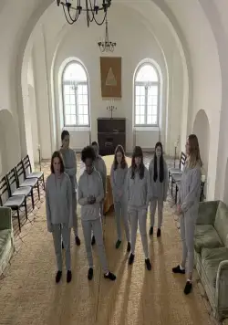 В изоляции (2020) через торрент скачать В изоляции (2020) сериал через торрент скачать