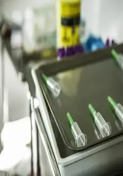 В изоляции (2020) через торрент бесплатно В изоляции (2020) сериал через торрент бесплатно