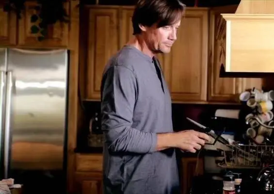 Девушка с родео (2016) через торрент бесплатно Девушка с родео (2016) фильм через торрент бесплатно