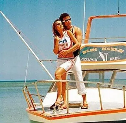 Гёрлфренд (2004) через торрент скачать Гёрлфренд (2004) фильм через торрент скачать