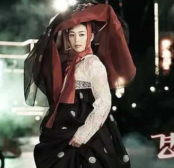 Скандальная столица (2007) через торрент скачать Скандальная столица (2007) сериал через торрент скачать