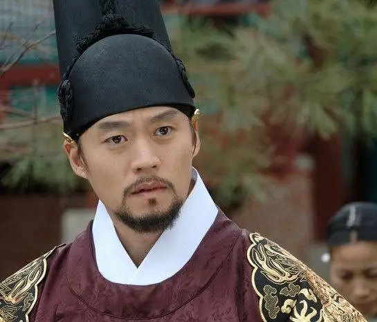 Ли Сан: Король Чонджо (2007) в хорошем качестве через торрент Ли Сан: Король Чонджо (2007) сериал в хорошем качестве через торрент