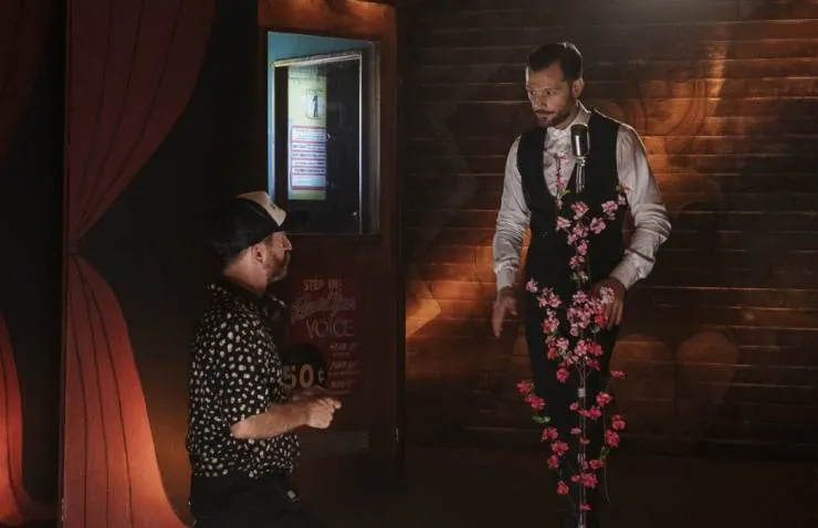 Русалка в Париже (2020) через торрент скачать Русалка в Париже (2020) фильм через торрент скачать