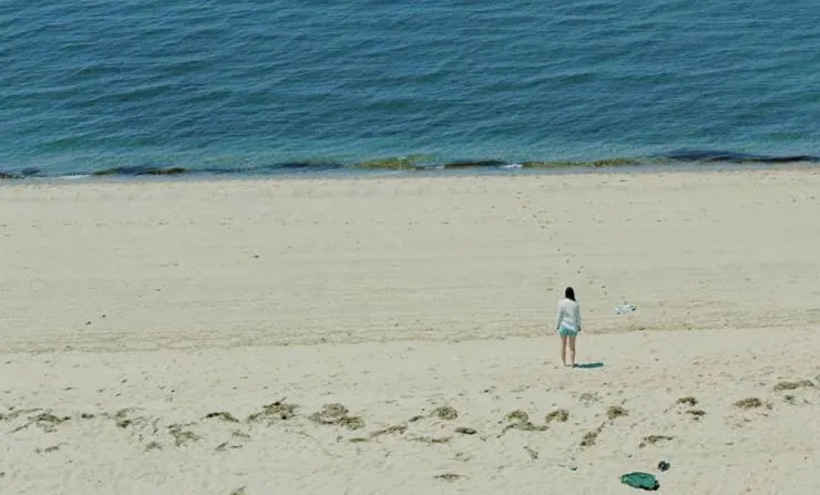 Пляжный домик (2019) через торрент скачать Пляжный домик (2019) фильм через торрент скачать