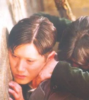 Близнецы (1999) через торрент бесплатно Близнецы (1999) фильм через торрент бесплатно