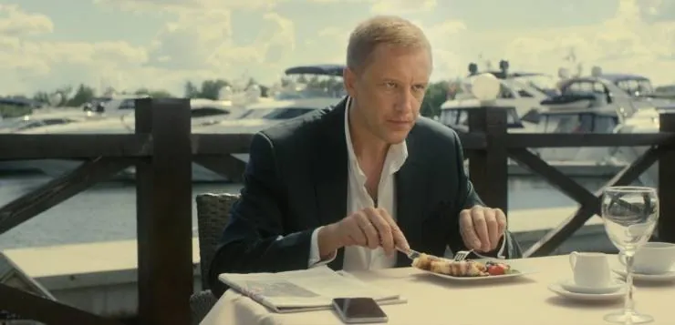 Окурок (2017) через торрент бесплатно Окурок (2017) фильм через торрент бесплатно