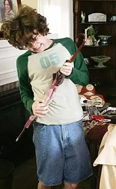 Чужие в Америке (2007) через торрент скачать Чужие в Америке (2007) сериал через торрент скачать