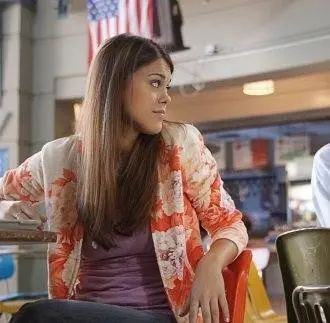 Чужие в Америке (2007) через торрент бесплатно Чужие в Америке (2007) сериал через торрент бесплатно